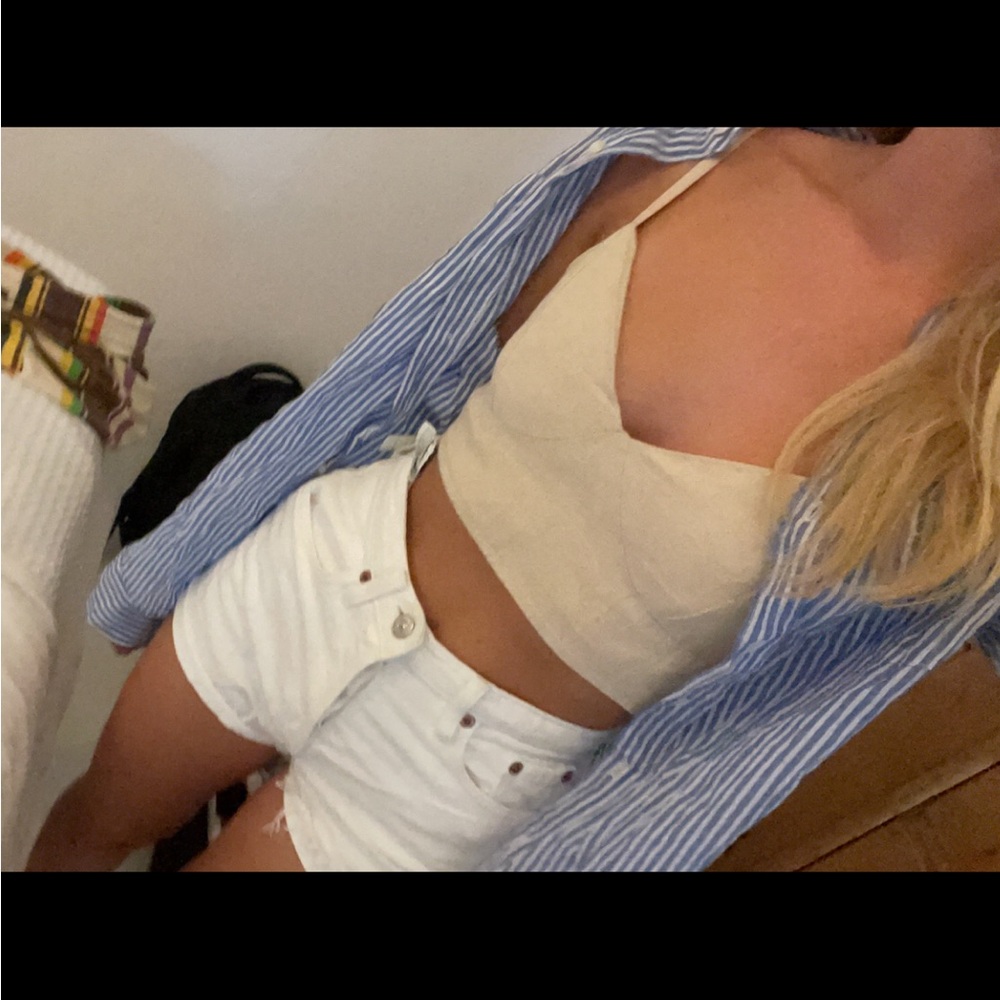 Japna Cream Crop Top